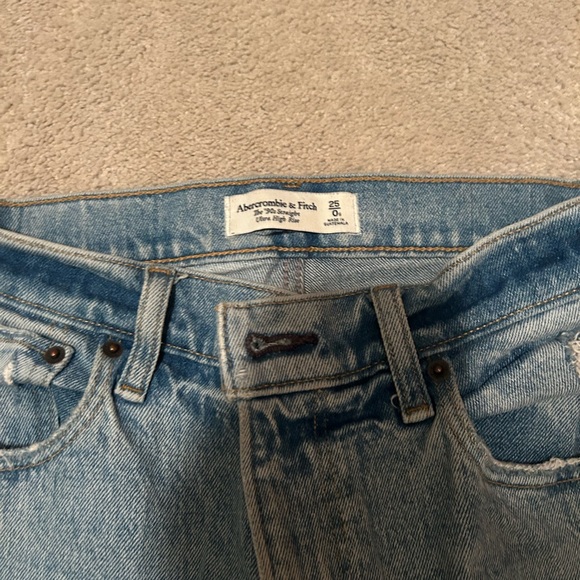 90s High Rise Abercrombie & Fitch Jeans - Picture 2 of 3